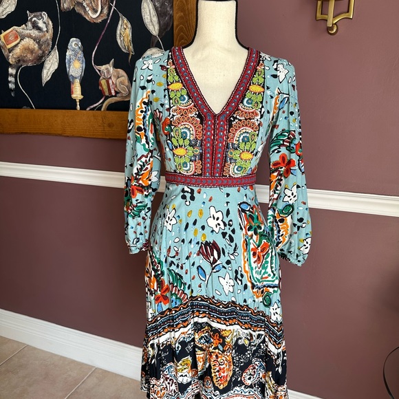 Anthropologie Dresses & Skirts - Floral V-Neck Long Sleeve Dress
